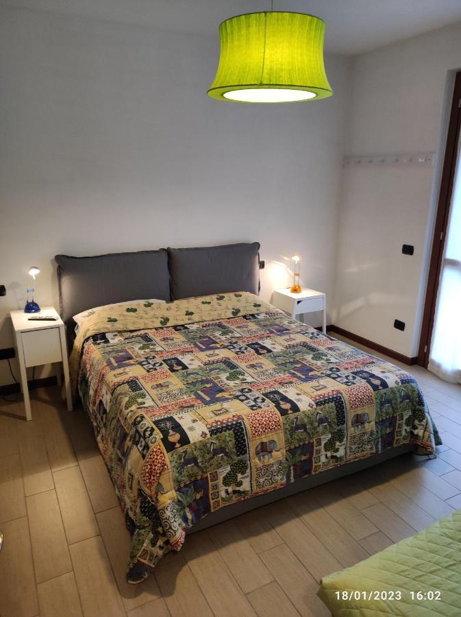 Casa Vacanze Da Riki Appartamento 1 Peschiera del Garda Eksteriør billede