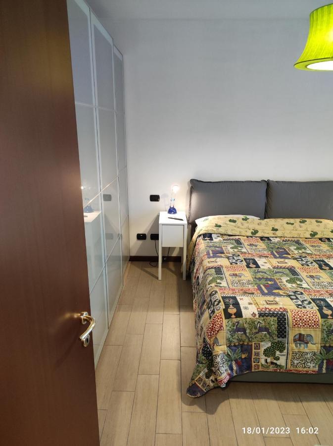 Casa Vacanze Da Riki Appartamento 1 Peschiera del Garda Eksteriør billede