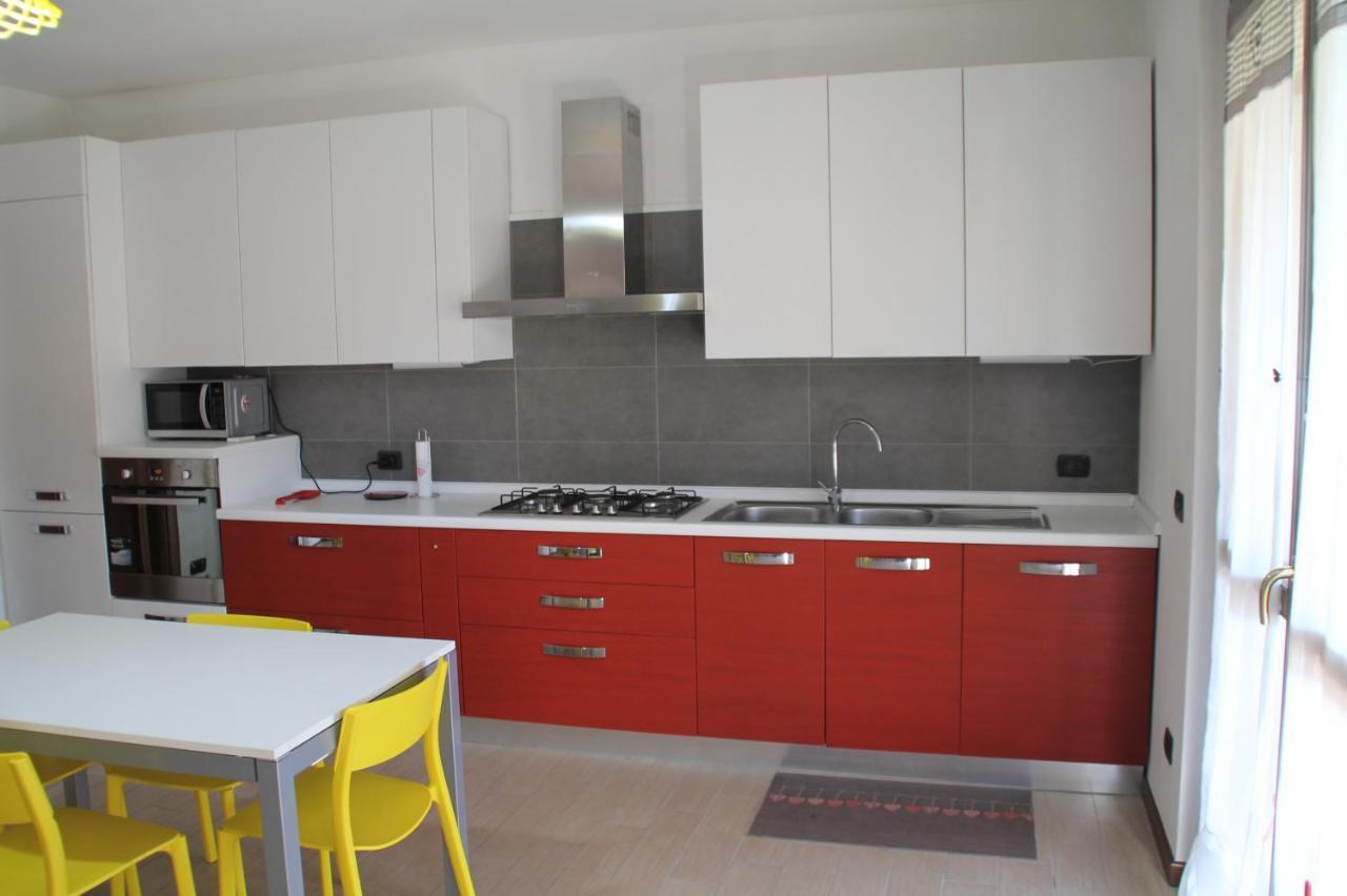 Casa Vacanze Da Riki Appartamento 1 Peschiera del Garda Eksteriør billede