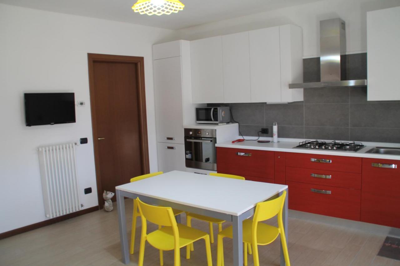Casa Vacanze Da Riki Appartamento 1 Peschiera del Garda Eksteriør billede